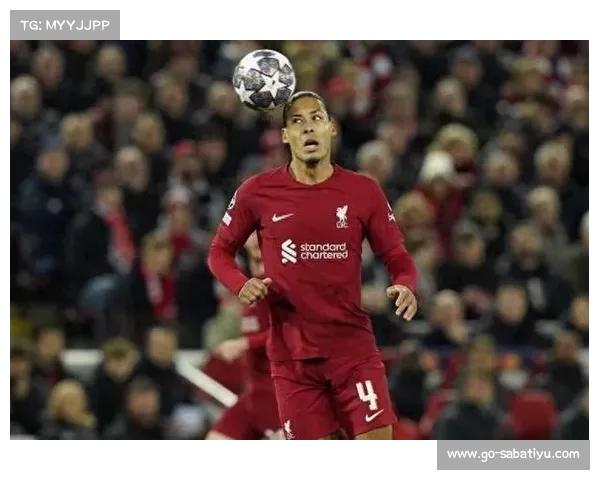 世界杯预选赛荷兰范迪克头球扳平