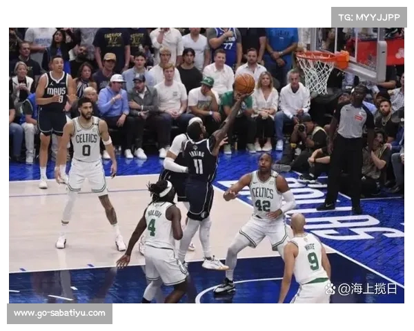 欧洲协会联赛凯尔特人主场狂胜苏格兰德比